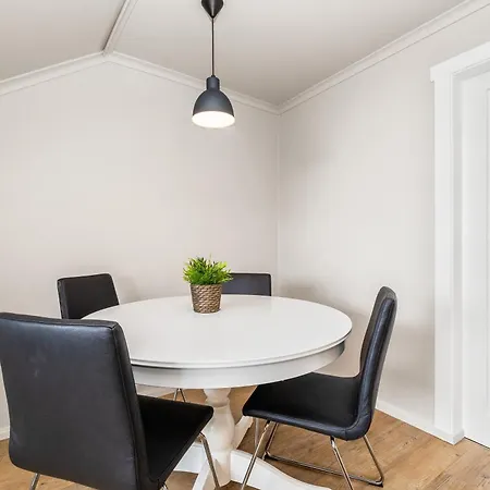 Odinn Eiriksgata Apartament *